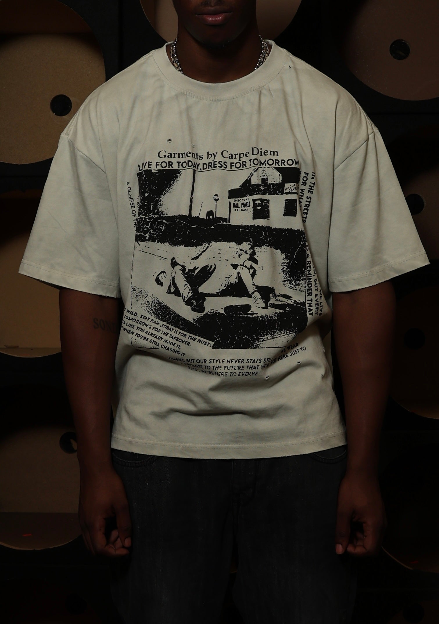 'GARMENTS T'